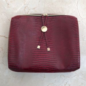 New Estée Lauder Cosmetic Case